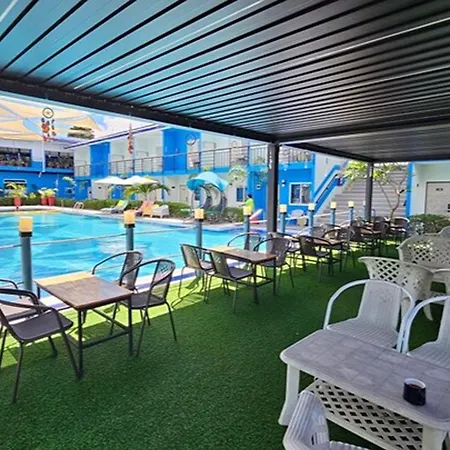 Casa Blu Hotel & Resort