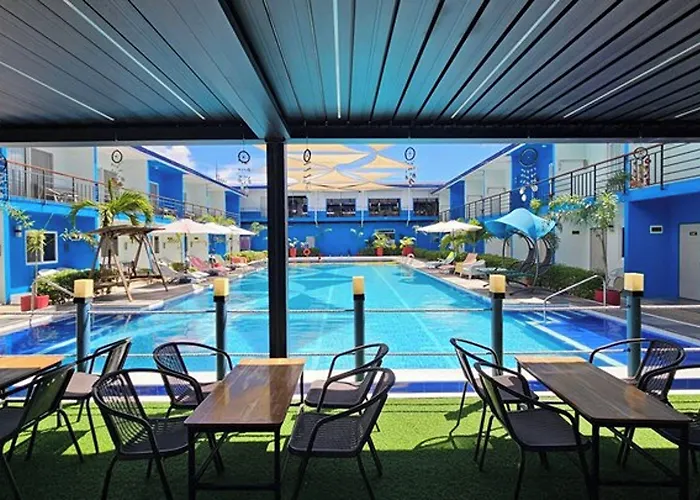 Casa Blu &